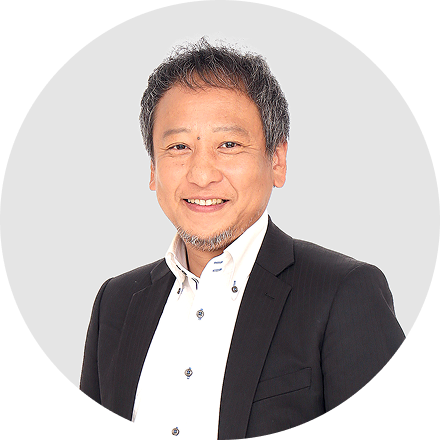 安達 教顕氏